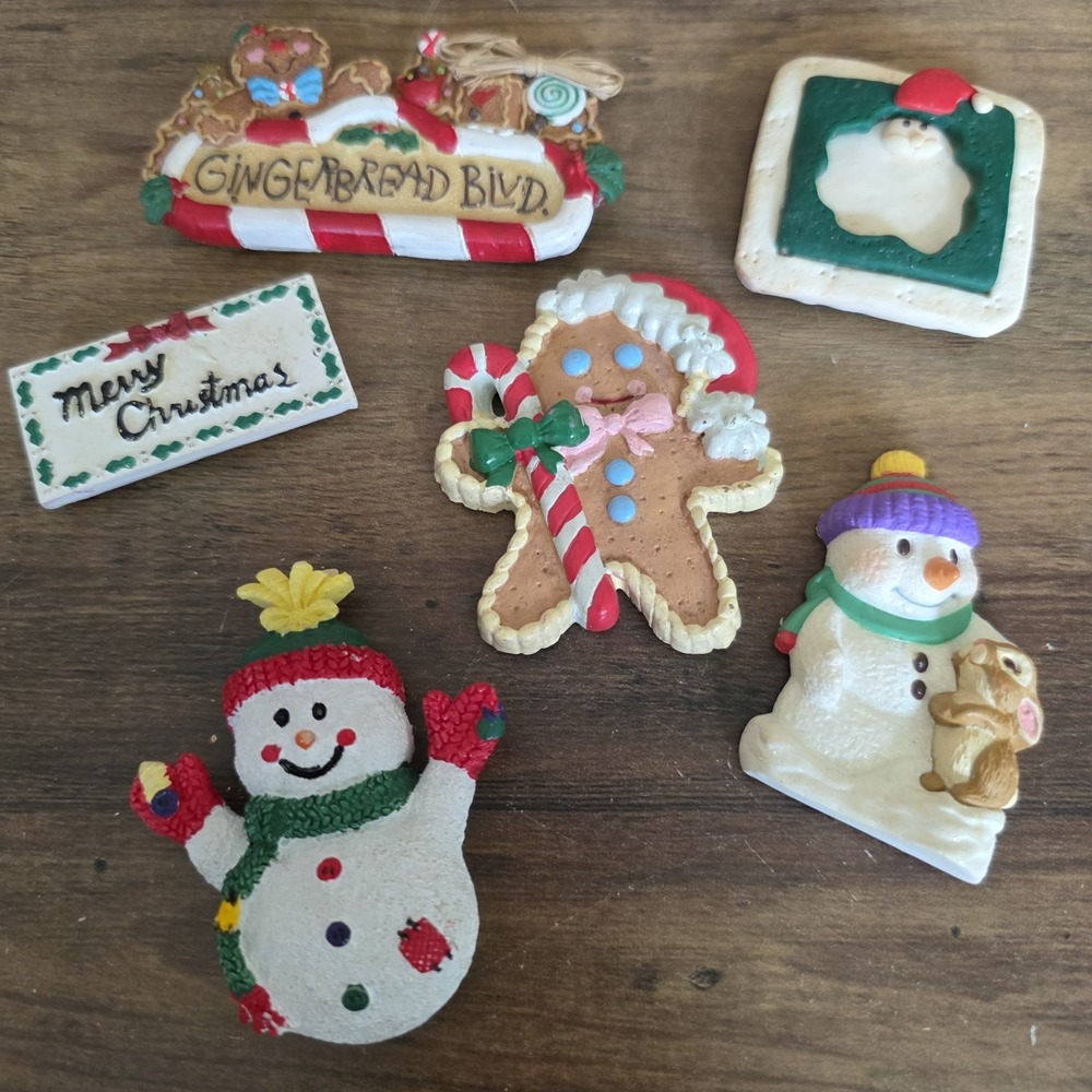 Holiday Christmas Magnets Gingerbread Snowmen Signs 2.5" Small Vintage Lot of 6
